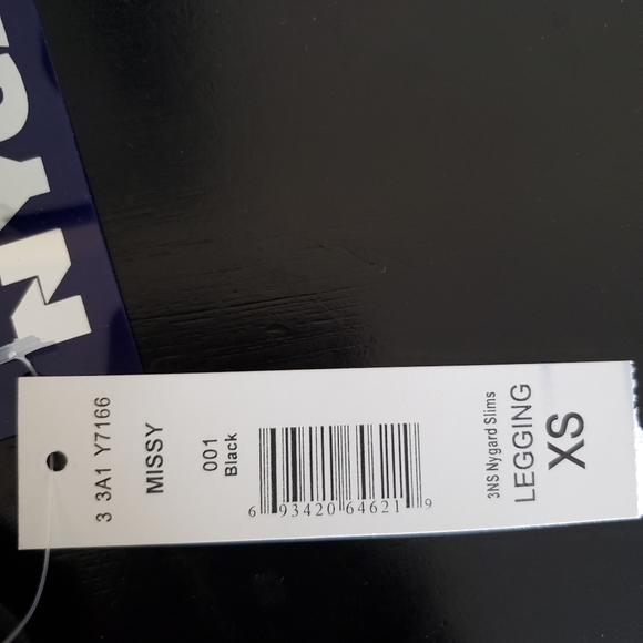 Brand New Peter Nygard Slim Leggings - Picture 3 of 9